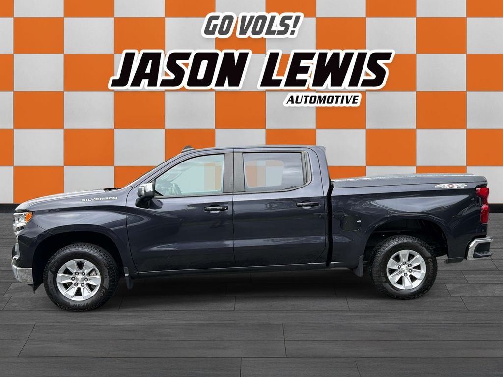 2022 Chevrolet Silverado 1500 4WD Crew Cab Standard Bed LT
