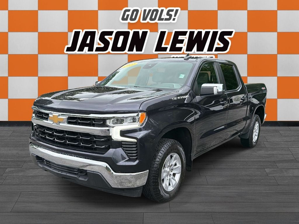 2022 Chevrolet Silverado 1500 4WD Crew Cab Standard Bed LT