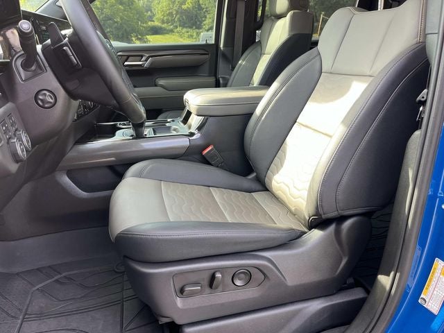 2023 Chevrolet Silverado 1500 4WD Crew Cab Short Bed ZR2