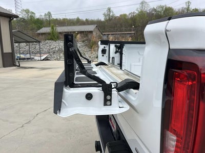 2024 GMC Sierra 1500 2WD Crew Cab Short Box SLT