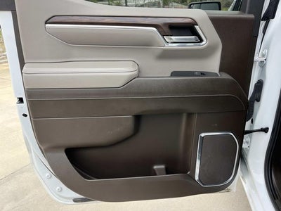 2024 GMC Sierra 1500 2WD Crew Cab Short Box SLT