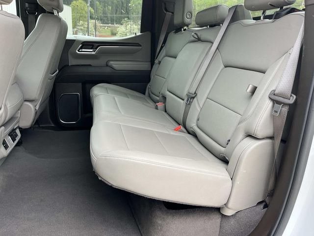 2024 GMC Sierra 1500 2WD Crew Cab Short Box SLT