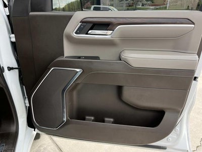 2024 GMC Sierra 1500 2WD Crew Cab Short Box SLT