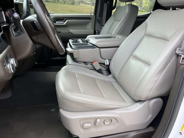 2024 GMC Sierra 1500 2WD Crew Cab Short Box SLT