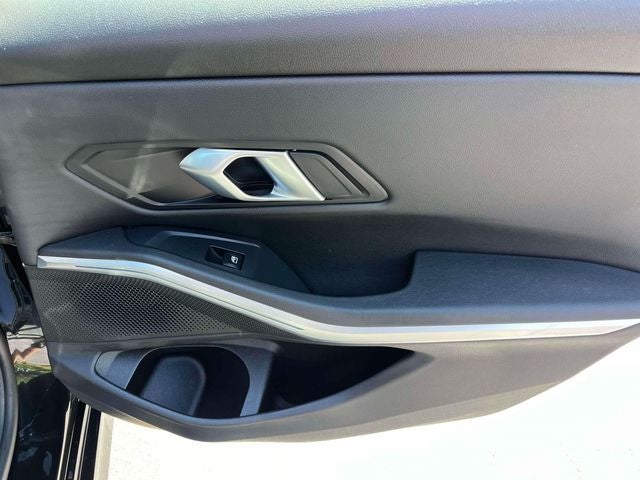 2025 BMW 3 Series 330i