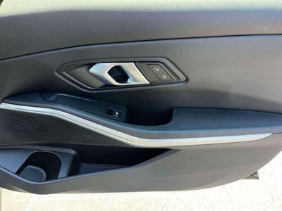 2025 BMW 3 Series 330i