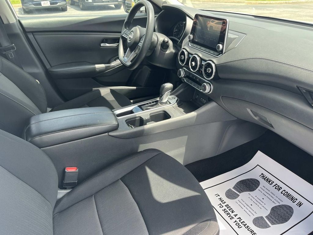 2024 Nissan Sentra SV Xtronic CVT