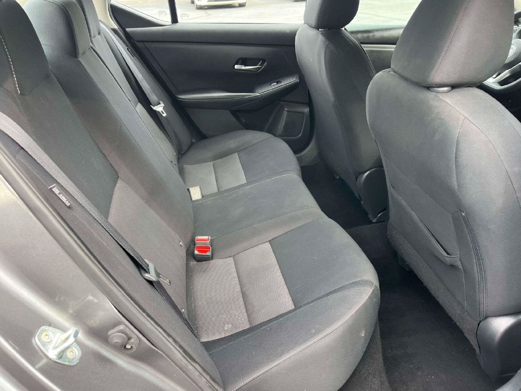 2023 Nissan Sentra SV Xtronic CVT