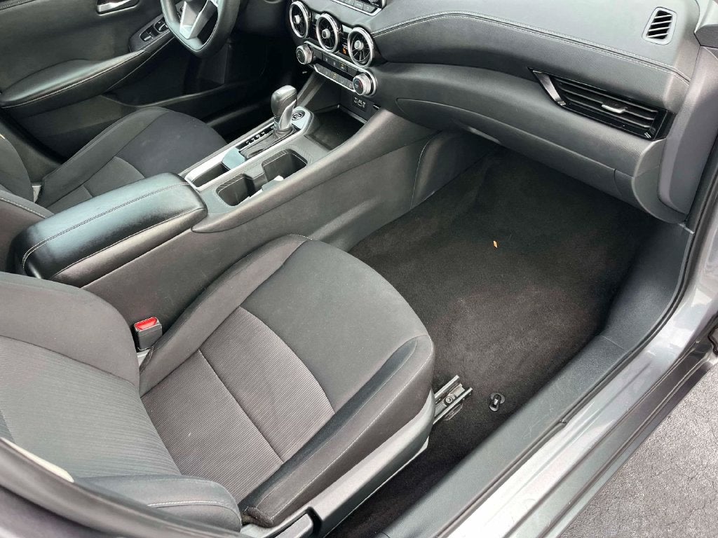 2023 Nissan Sentra SV Xtronic CVT