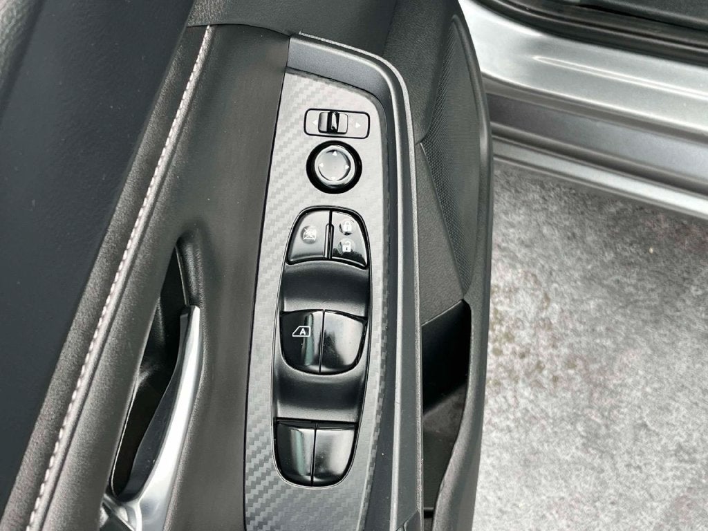 2023 Nissan Sentra SV Xtronic CVT