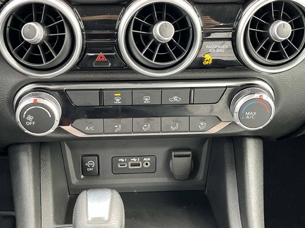 2024 Nissan Sentra SV Xtronic CVT