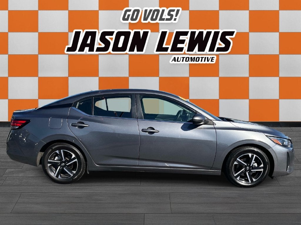 2024 Nissan Sentra SV Xtronic CVT