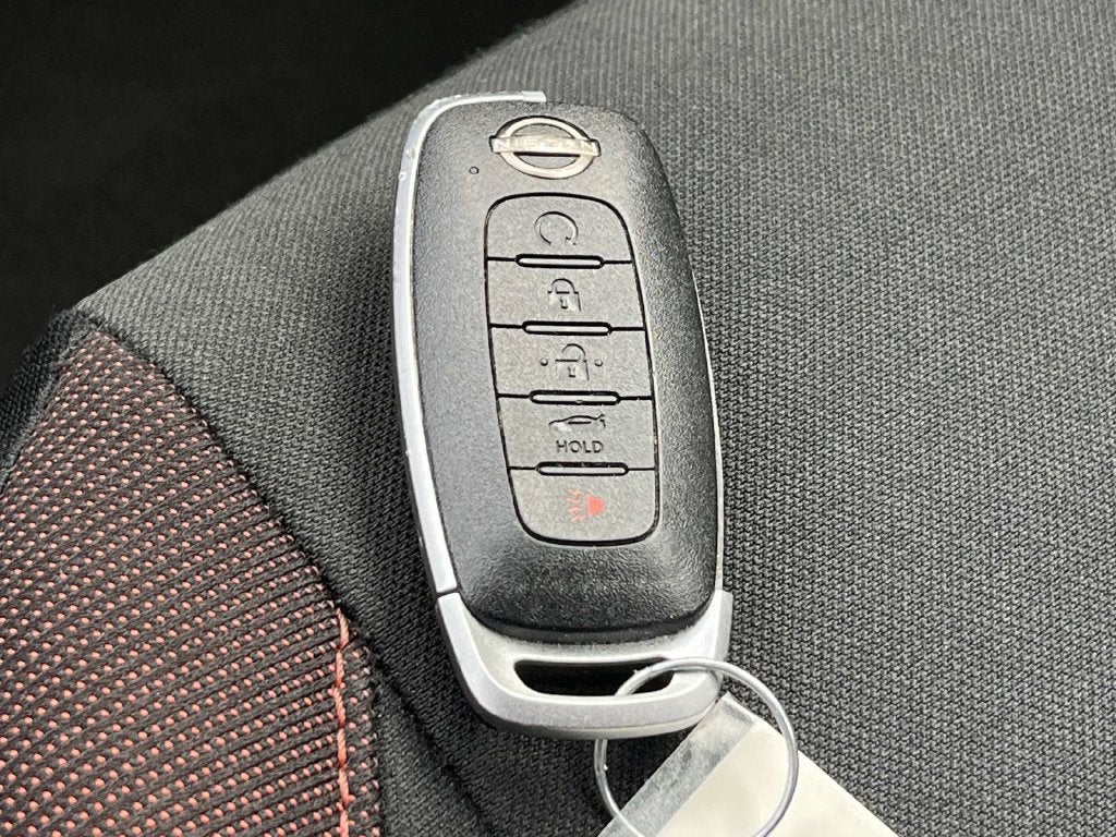 2024 Nissan Versa 1.6 SR