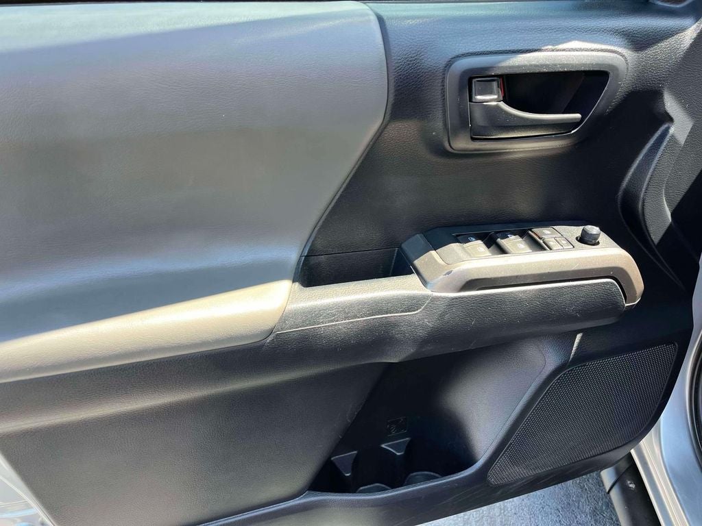 2019 Toyota Tacoma SR5 V6