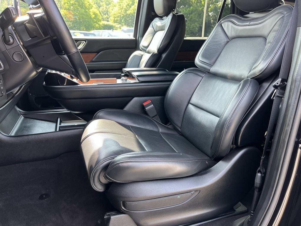2019 Lincoln Navigator L Select
