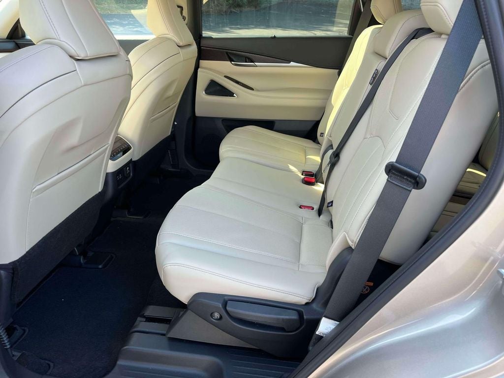 2025 INFINITI QX60 SENSORY AWD