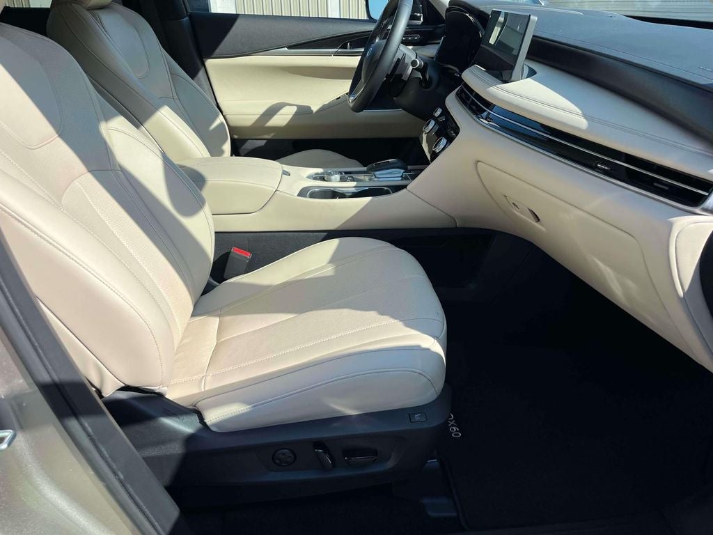 2025 INFINITI QX60 SENSORY AWD
