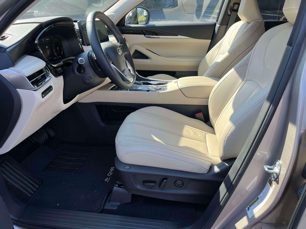 2025 INFINITI QX60 SENSORY AWD
