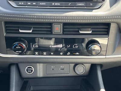 2023 Nissan Rogue SV FWD