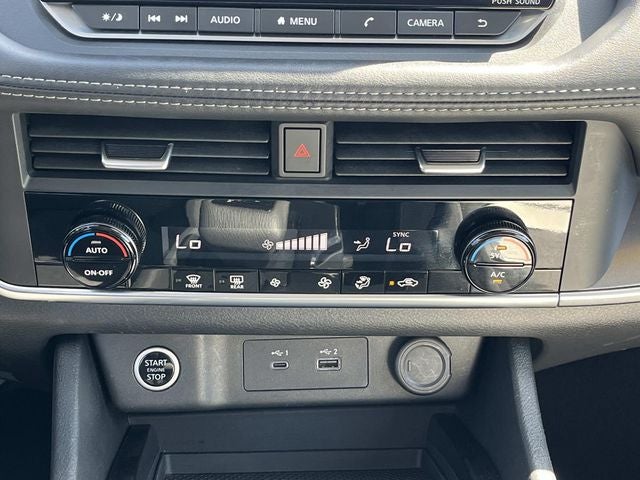2023 Nissan Rogue SV FWD