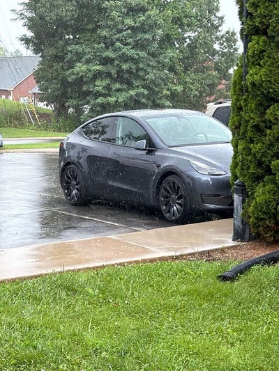 2022 Tesla Model Y Performance Dual Motor All-Wheel Drive