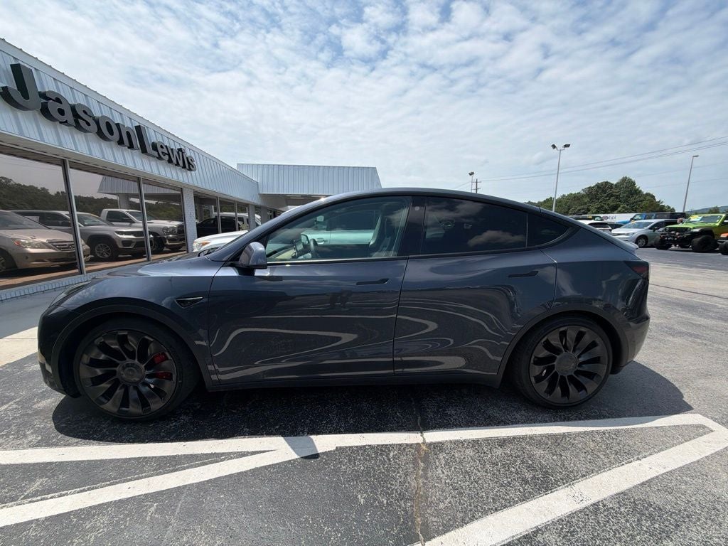 2022 Tesla Model Y Performance Dual Motor All-Wheel Drive