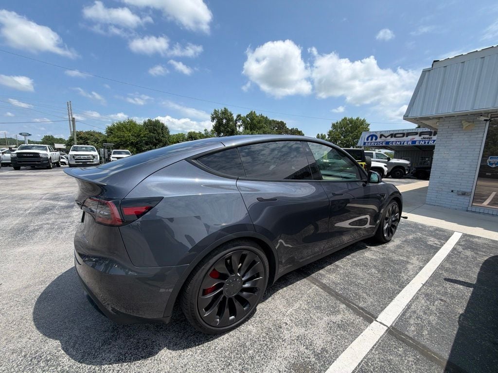 2022 Tesla Model Y Performance Dual Motor All-Wheel Drive