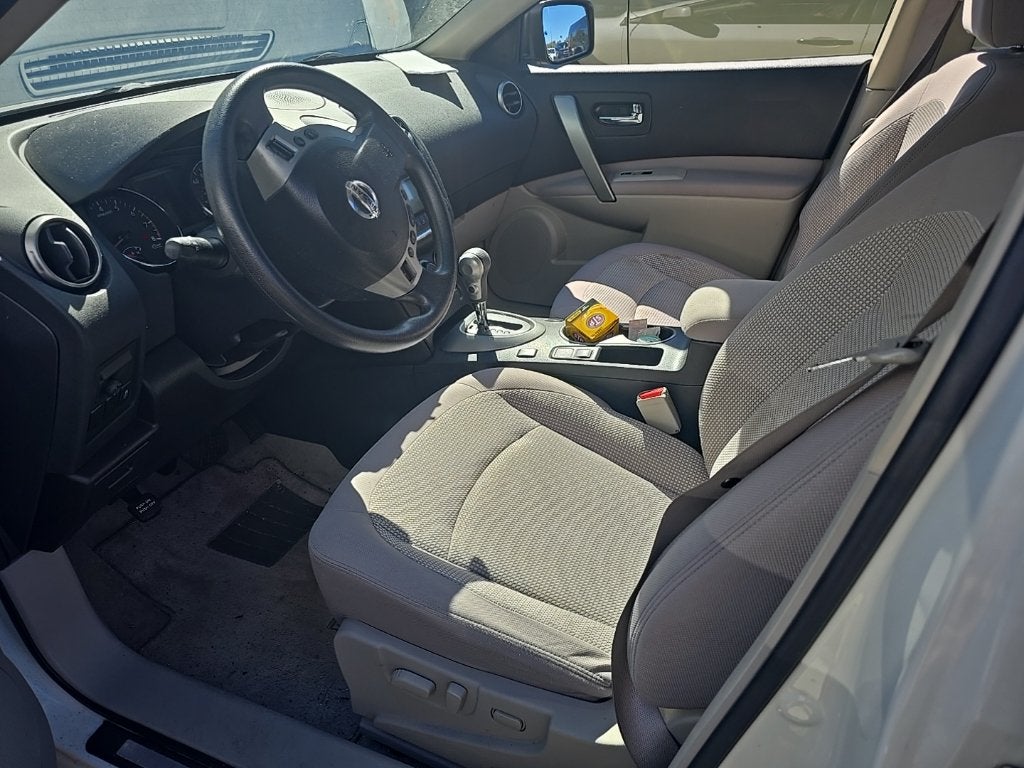 2013 Nissan Rogue SV