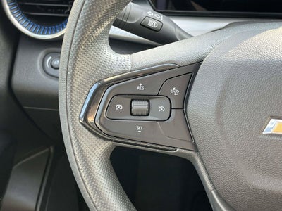 2025 Chevrolet Trax FWD LT