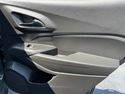 2025 Chevrolet Trax FWD LT