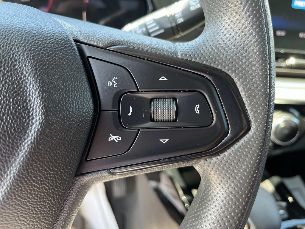 2025 Chevrolet Trax FWD LT