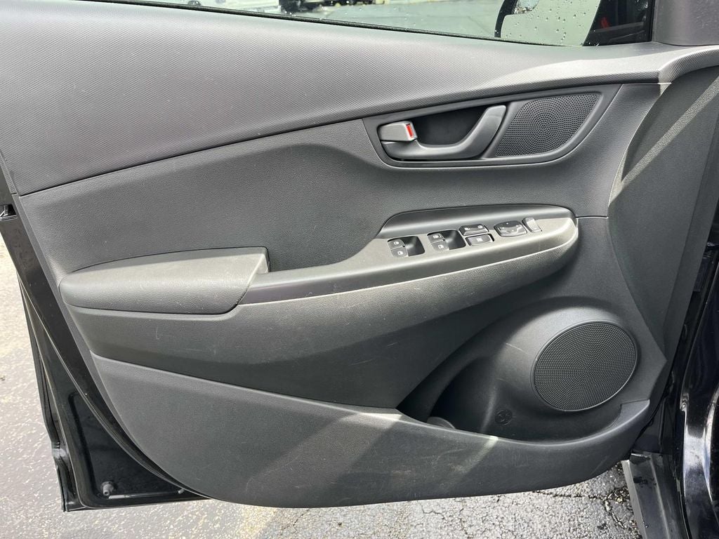 2022 Hyundai Kona SE