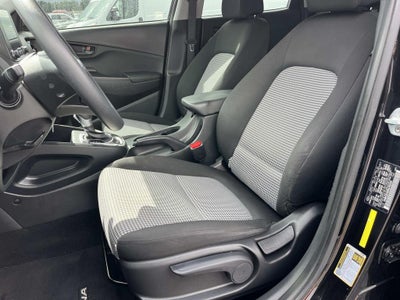 2022 Hyundai Kona SE