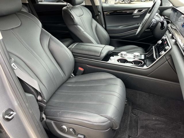 2025 Genesis GV80 2.5T Standard AWD