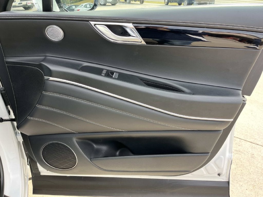 2025 Genesis GV80 2.5T Standard AWD