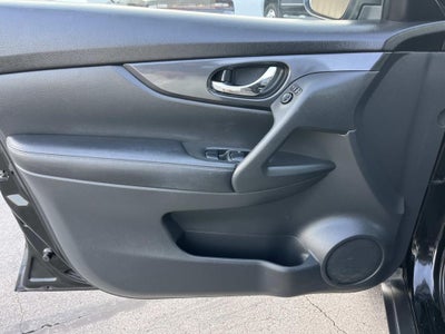 2020 Nissan Rogue SV FWD