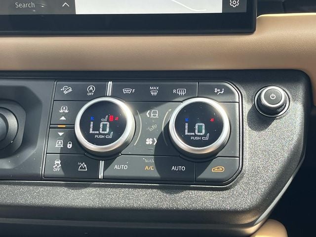 2025 Land Rover Defender 130 130 P400 X-Dynamic SE