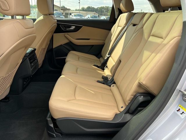 2022 Audi Q7 Premium Plus 55 TFSI quattro Tiptronic