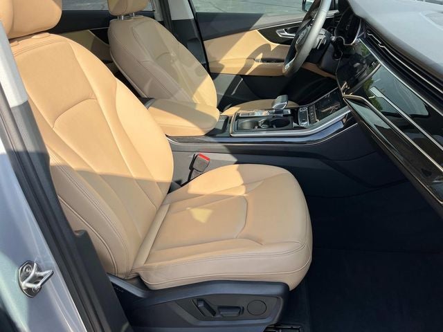 2022 Audi Q7 Premium Plus 55 TFSI quattro Tiptronic