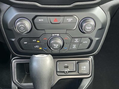 2018 Jeep Renegade Latitude FWD