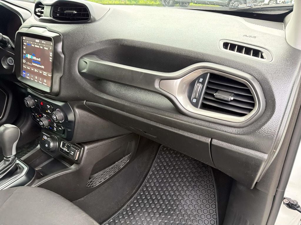 2023 Jeep Renegade Latitude 4x4