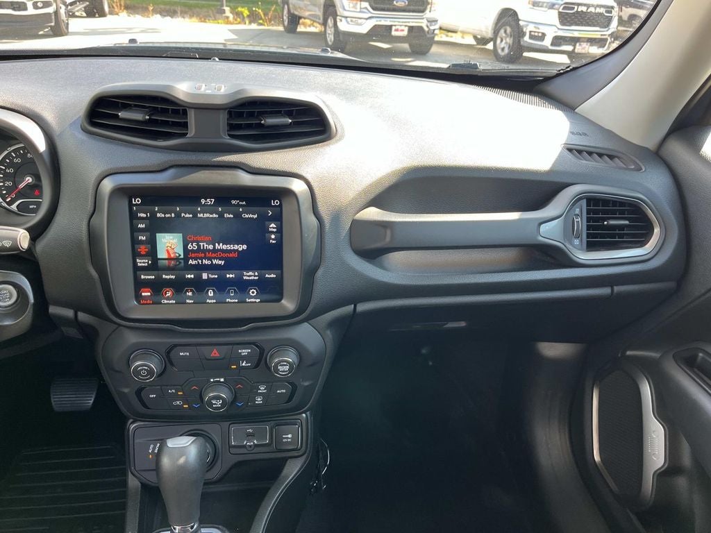 2023 Jeep Renegade Latitude 4x4