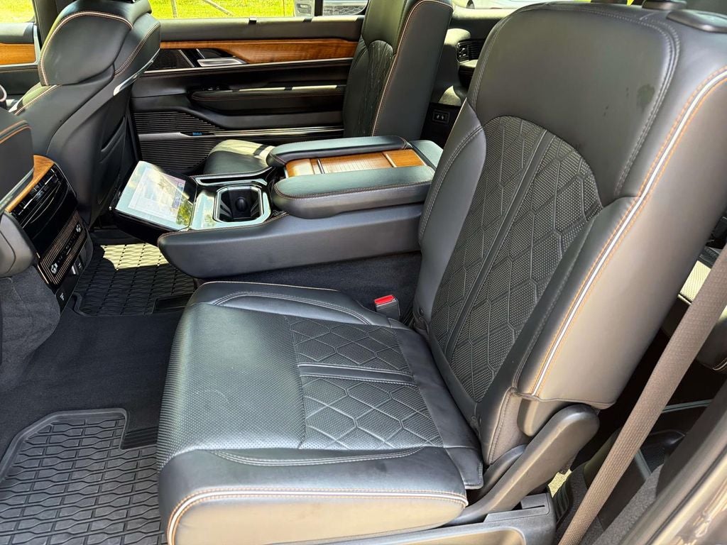 2024 Jeep Grand Wagoneer L Series III