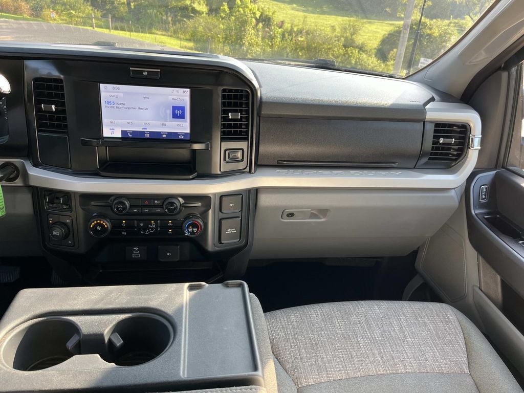 2025 Ford F-350SD XLT 168 WB