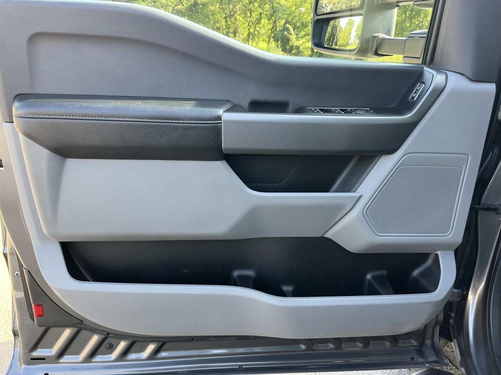 2025 Ford F-350SD XLT 168 WB