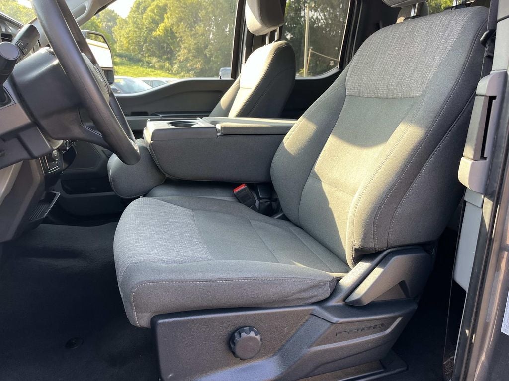 2025 Ford F-350SD XLT 168 WB