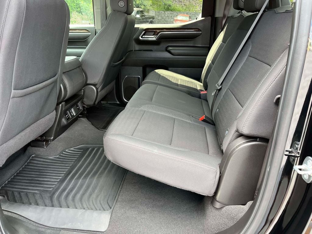 2024 GMC Sierra 1500 SLE
