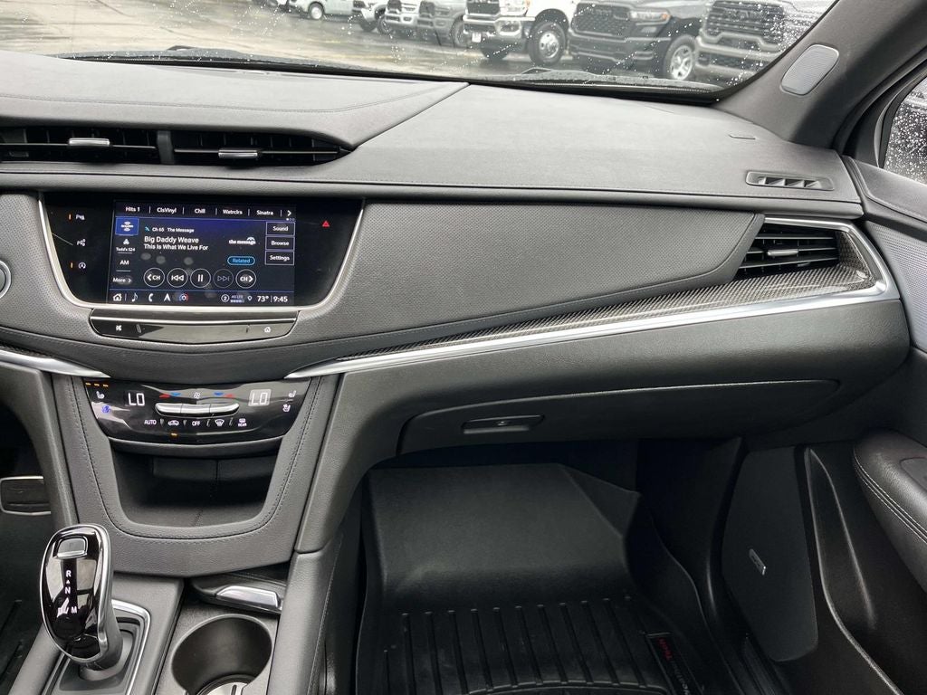2025 Cadillac XT5 Sport
