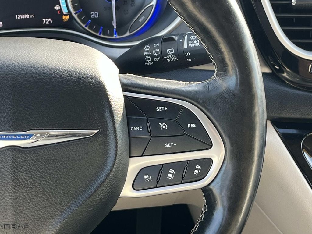 2021 Chrysler Pacifica Touring L