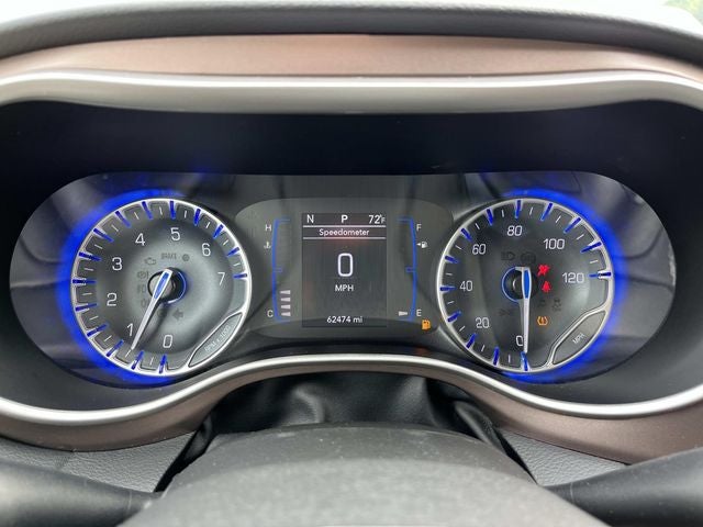 2023 Chrysler Voyager LX